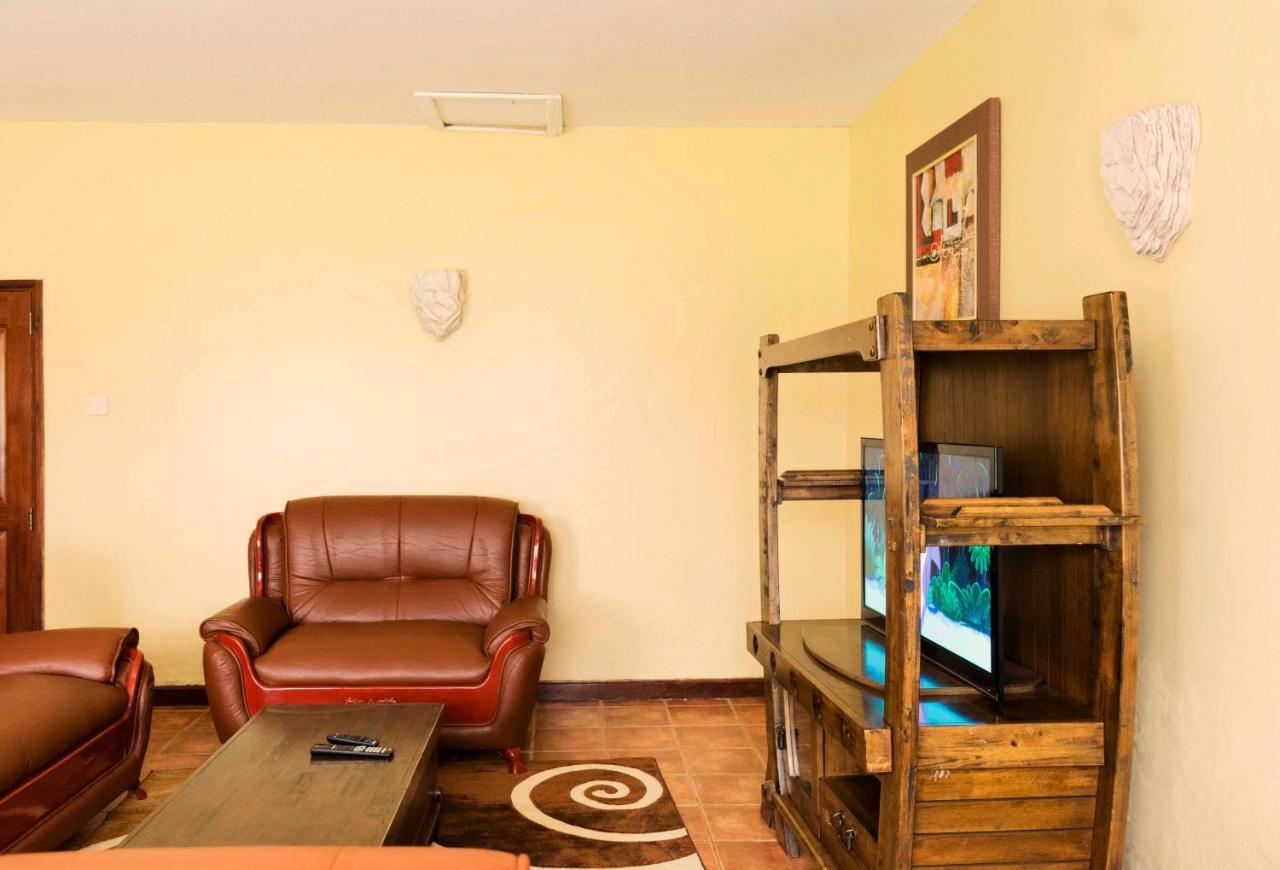 Mountains Of The Moon Hotel Fort Portal Екстериор снимка